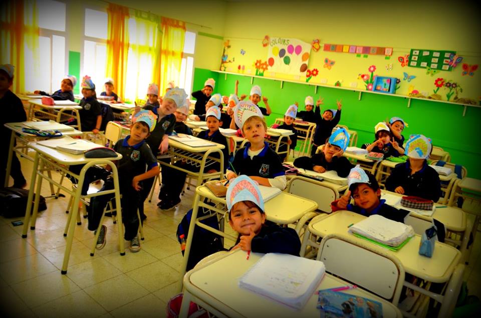 SOMBREROS DE TIBURÓN EN EL 1° AGRUPAMIENTO