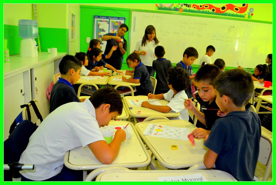 Mixing Colours! ¡Mezclando Colores!