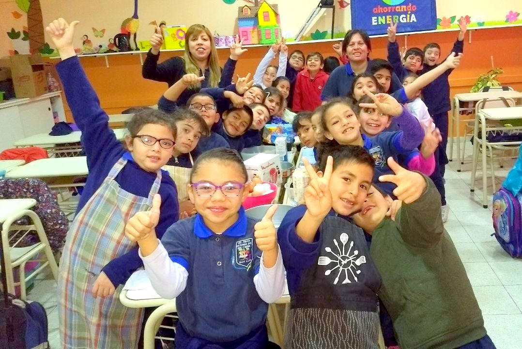 2° AGRUPAMIENTO A Y B: COCINAMOS UN RICO BISCOCHUELO