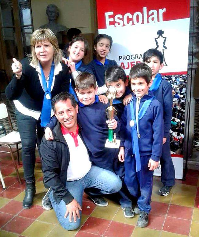 EL EQUIPO DE LA ESCUELA PROGRESO Y SUEÑOS RESULTÓ SUBCAMPEON PROVINCIAL DEL TORNEO INTERCOLEGIALES DE AJEDREZ