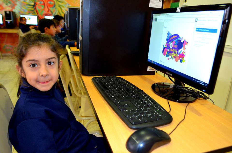 LOS ALUMNOS DE PROGRESO Y SUEÑOS IMPLEMENTAN LAS HERRAMIENTAS GOOGLE DESDE EL AÑO 2015