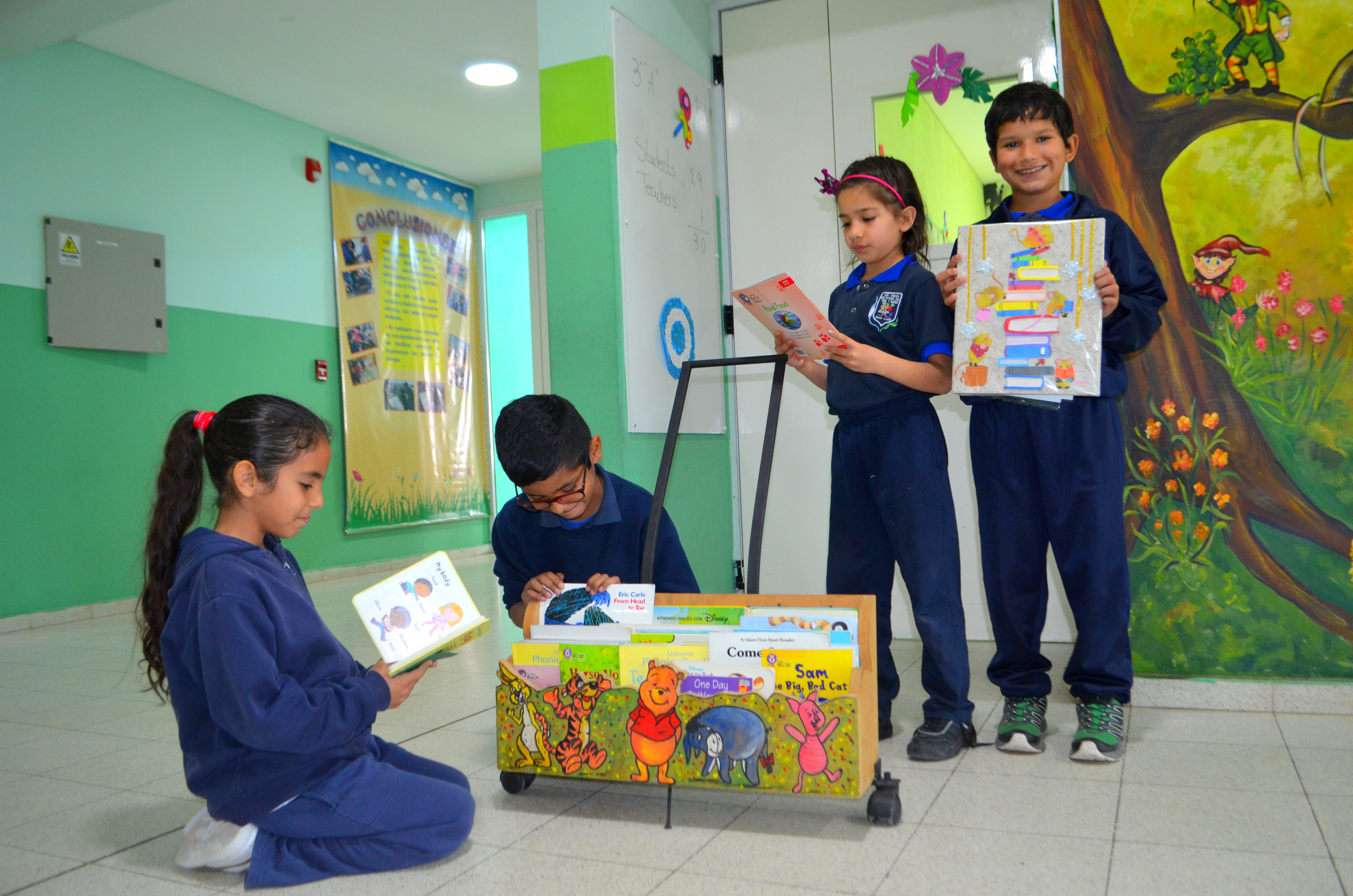 TRAVELLING LIBRARY